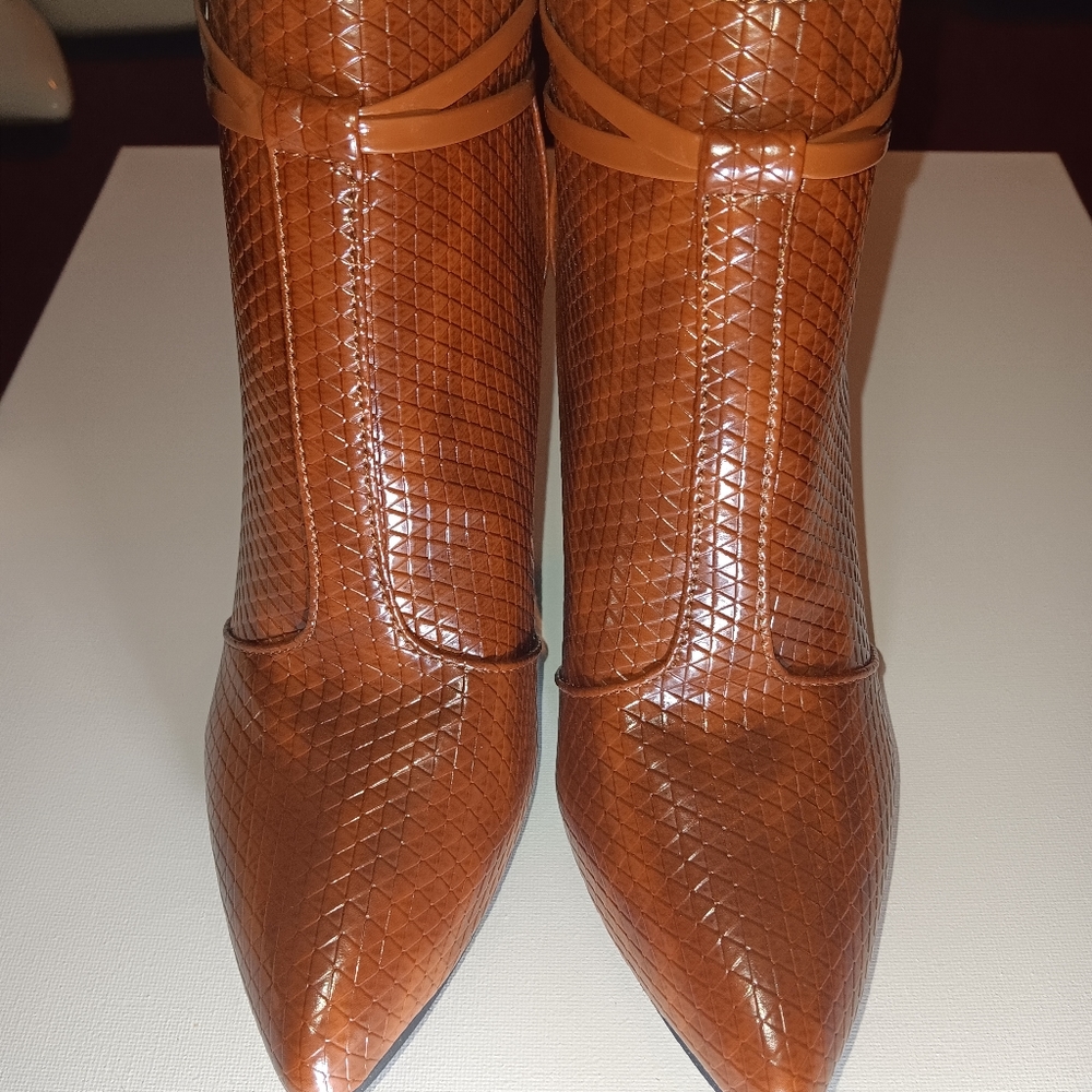 Ankle booties - Picture 4 of 6